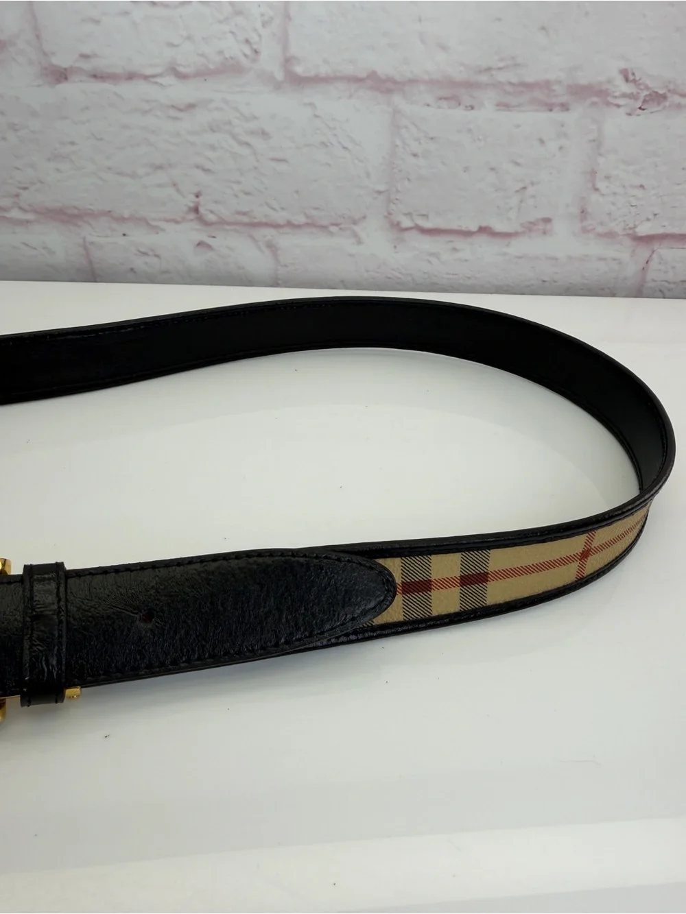 Burberry Classic Plaid Men's Leather Belt - Black & Beige 42